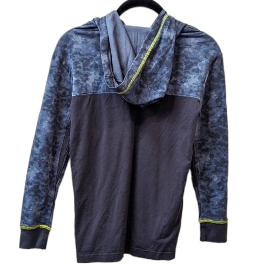 TOMMY Bahama Kids Longsleeve Pullover Hoodie (10-12) - Picture 2 of 5
